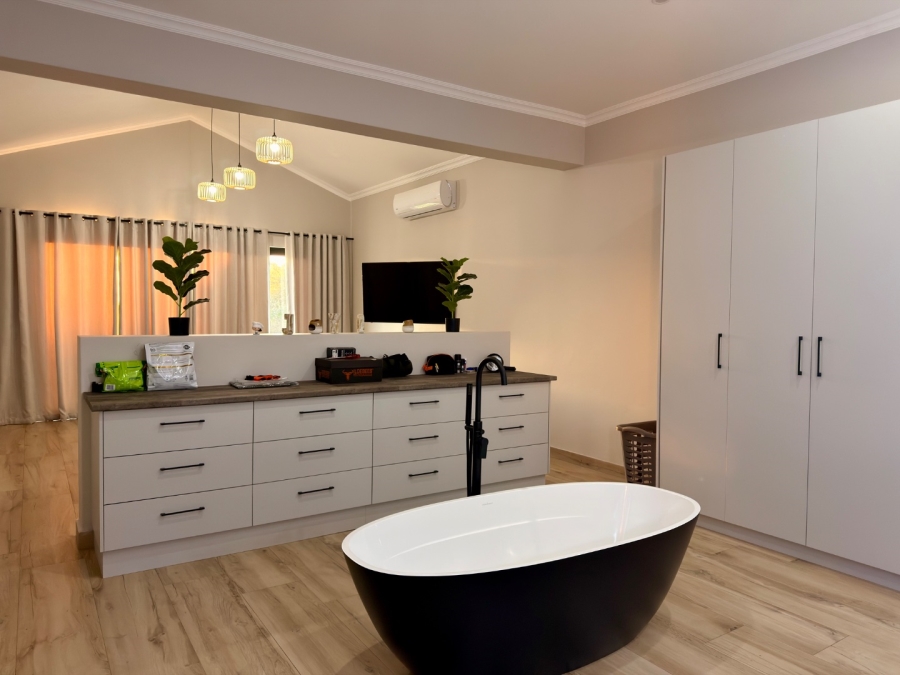 3 Bedroom Property for Sale in Landsmeer Residential Estate North West